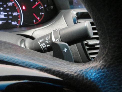 Used 2016 Honda Accord EX image 15