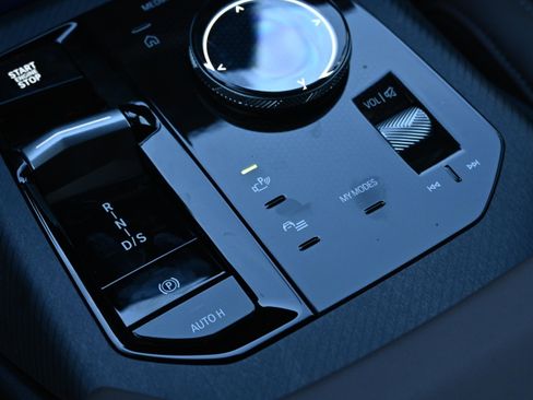 New 2026 BMW X3 xDrive30 w/ Premium Package image 18