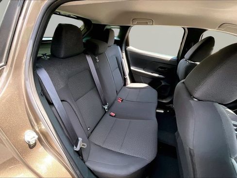 Used 2025 Nissan Kicks S AWD/4WD image 19