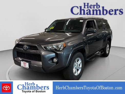 Used 2016 Toyota 4Runner SR5 RWD image 12