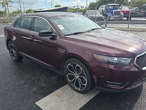 Used 2018 Ford Taurus SHO w/ Driver Assist Package AWD/4WD image 9