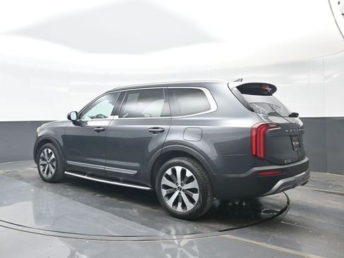 Used 2021 Kia Telluride EX w/ EX Premium Package FWD image 4