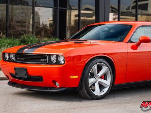 Used 2008 Dodge Challenger SRT8 image 64