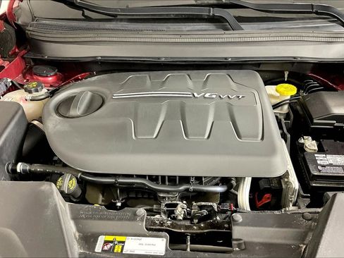 Used 2017 Jeep Cherokee Limited image 30