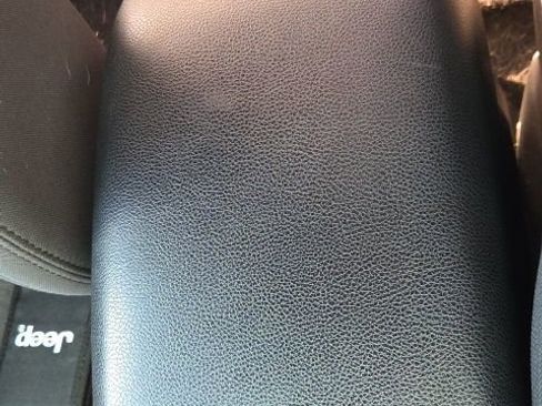 Used 2017 Jeep Wrangler Sport image 27