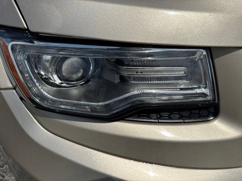 Used 2014 Jeep Grand Cherokee Summit AWD/4WD image 54