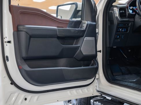 Certified 2023 Ford F150 Lariat w/ Equipment Group 502A High image 46