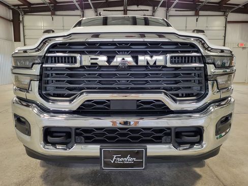 New 2025 RAM 2500 Big Horn image 8