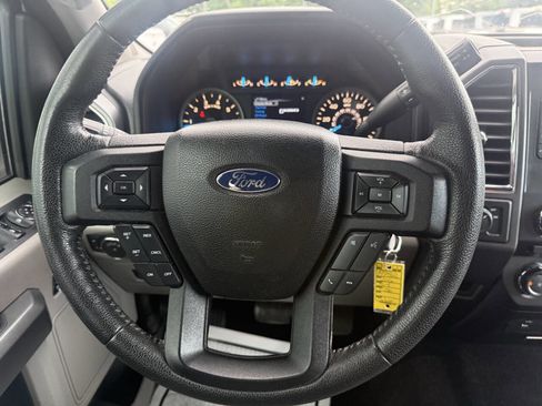 Used 2016 Ford F150 XLT w/ Equipment Group 301A Mid RWD image 23