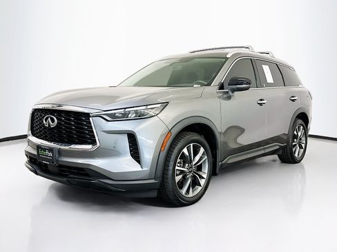 Used 2023 INFINITI QX60 Luxe w/ Cargo Package AWD/4WD image 3