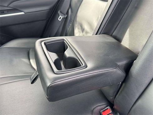 Used 2022 Toyota RAV4 XLE image 14