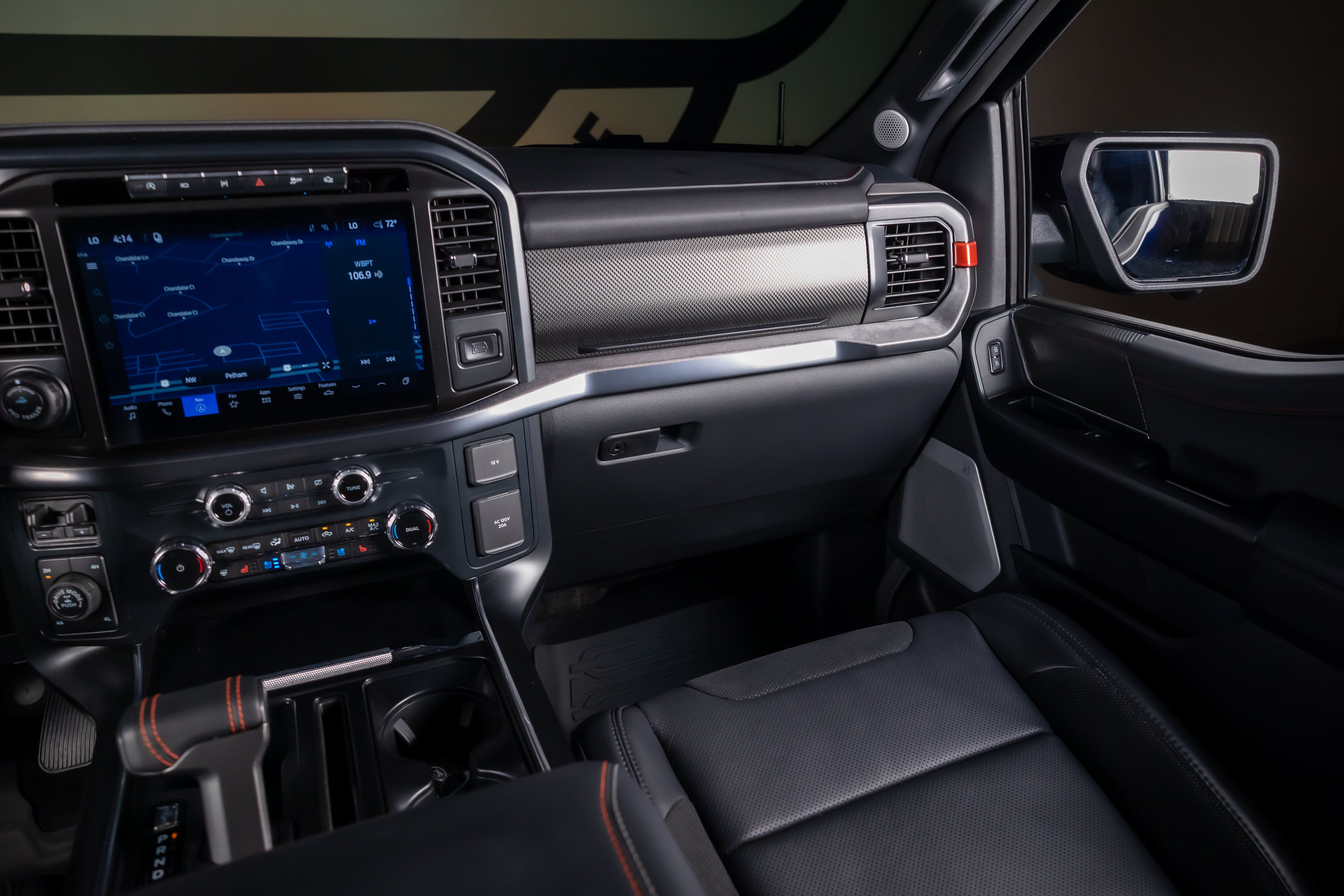 Used 2026 Ford F150 Raptor AWD/4WD image 8