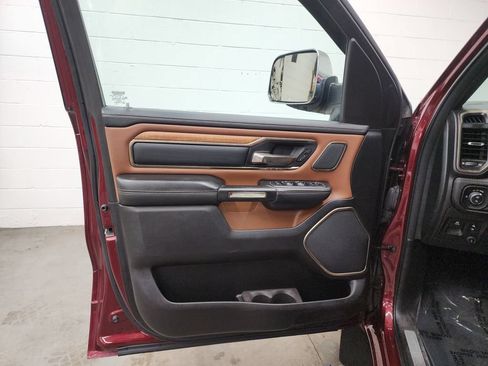 Used 2022 RAM 1500 Limited AWD/4WD image 9