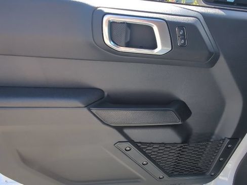 New 2026 Ford Bronco Big Bend AWD/4WD image 11