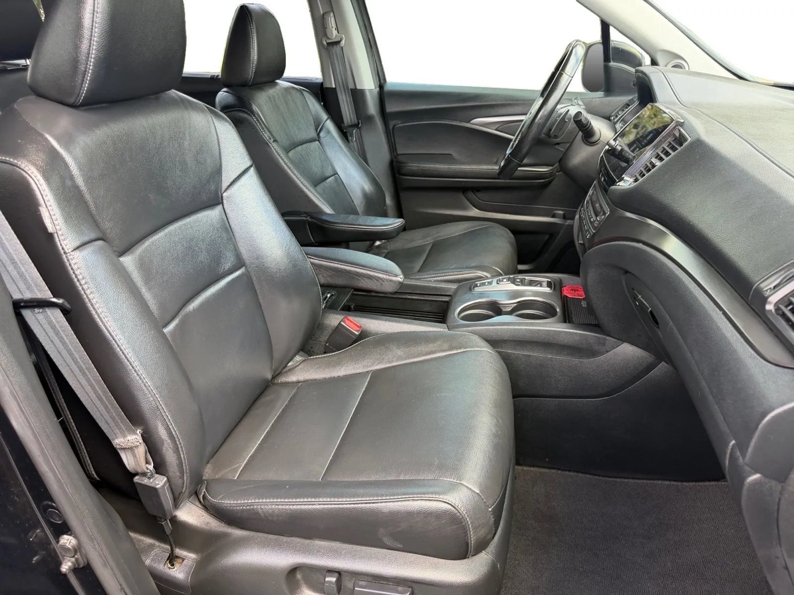 Used 2022 Honda Pilot Special Edition image 17