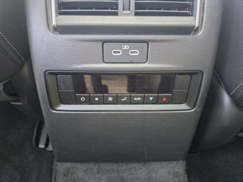 Used 2024 MAZDA CX-90 3.3 Turbo w/ Premium Package AWD/4WD image 30