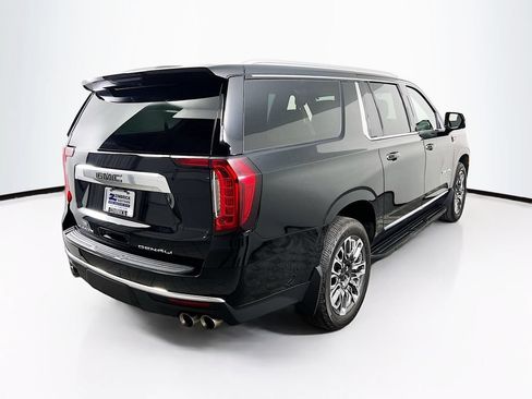 Certified 2023 GMC Yukon XL Denali AWD/4WD image 7