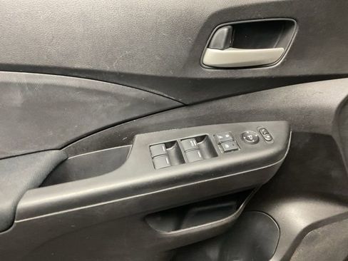 Used 2015 Honda CR-V LX image 11