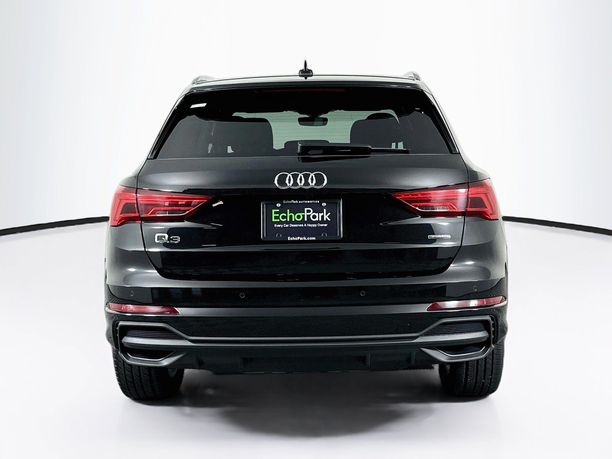 Used 2025 Audi Q3 2.0T Premium AWD/4WD image 7