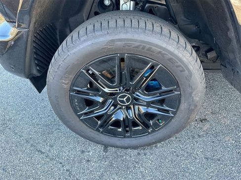 Used 2025 Mercedes-Benz G 580 w/ EQ Technology image 12