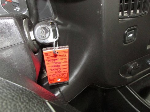Used 2014 Chevrolet Express 2500 Extended RWD image 55