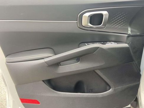 New 2026 Kia Sorento S FWD image 11
