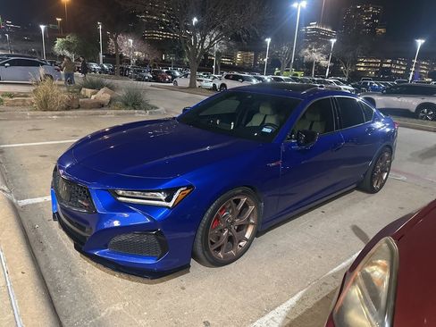 Used 2022 Acura TLX Type S image 2