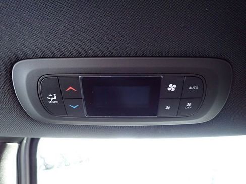 New 2026 Chrysler Voyager LX FWD image 15