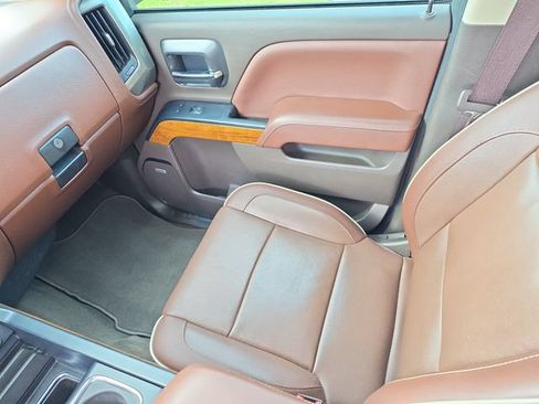 Certified 2018 Chevrolet Silverado 1500 High Country w/ High Desert Package AWD/4WD image 14