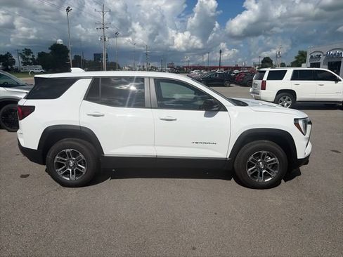 New 2027 GMC Terrain Elevation w/ LPO, Floor Liner Package FWD image 7