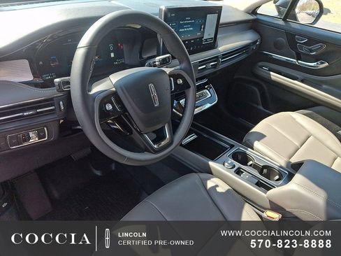 Certified 2023 Lincoln Corsair AWD image 15
