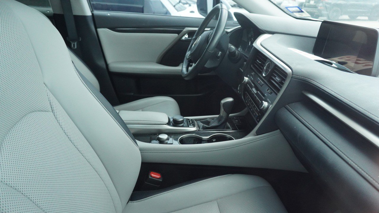 Used 2017 Lexus RX 350 FWD w/ Accessory Package image 10