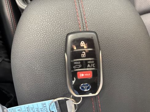 Used 2021 Toyota RAV4 XSE image 38