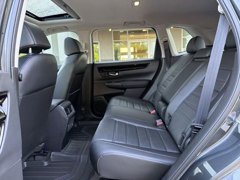 Used 2025 Honda CR-V EX-L image 13