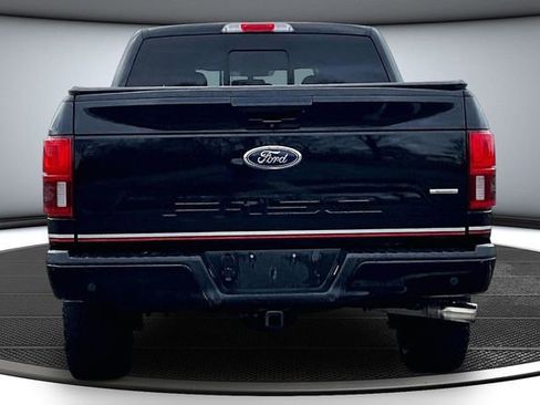 Used 2018 Ford F150 Lariat w/ Equipment Group 502A Luxury image 5
