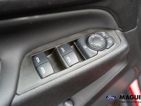 Used 2024 Chevrolet Equinox LT image 17