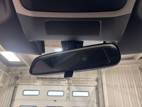 Used 2023 Subaru Legacy image 21