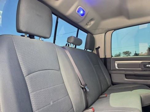 Used 2017 RAM 2500 SLT AWD/4WD image 23