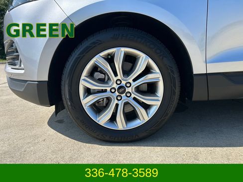 Used 2024 Ford Edge Titanium AWD/4WD image 18