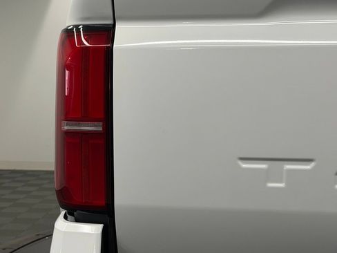 Used 2026 Toyota Tacoma SR5 RWD image 13