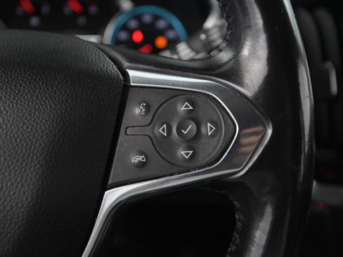 Used 2018 Chevrolet Traverse LT image 32