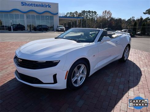 Used 2023 Chevrolet Camaro LT image 32