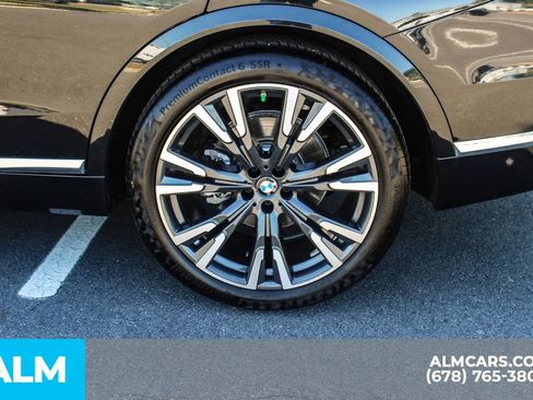 Used 2023 BMW X7 xDrive40i w/ Premium Package AWD/4WD image 16