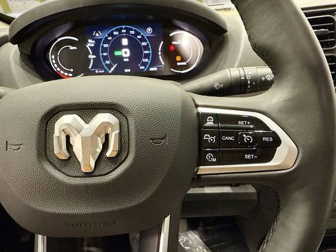 New 2024 RAM ProMaster 3500 w/ Delivery Van Package image 26