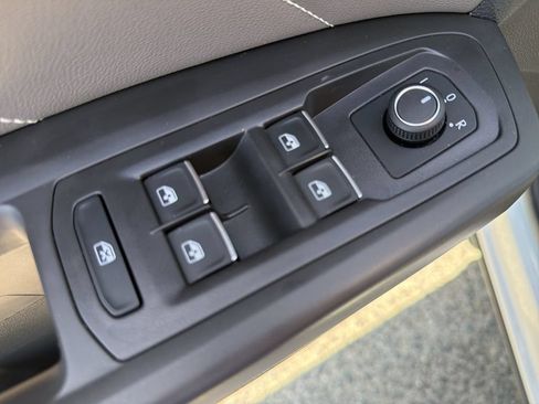 Used 2023 Volkswagen Atlas SE FWD image 15