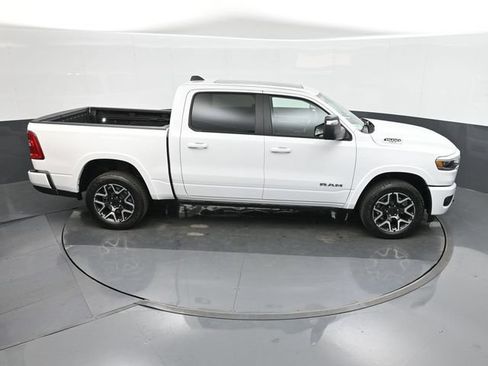 Used 2025 RAM 1500 Laramie AWD/4WD image 30