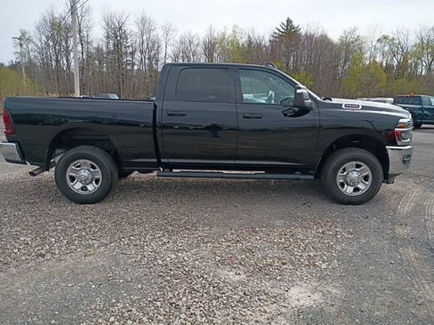 Used 2025 RAM 2500 Tradesman AWD/4WD image 5