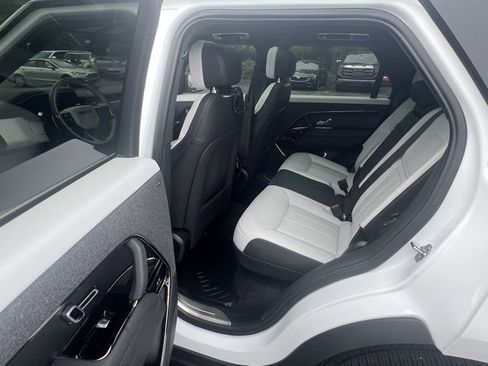 Used 2023 Land Rover Range Rover Sport SE Dynamic image 20