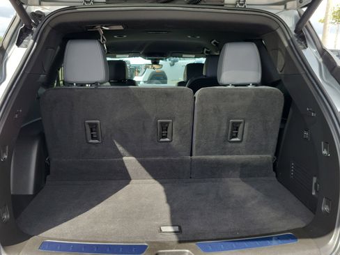 Used 2024 Buick Enclave Premium FWD image 16