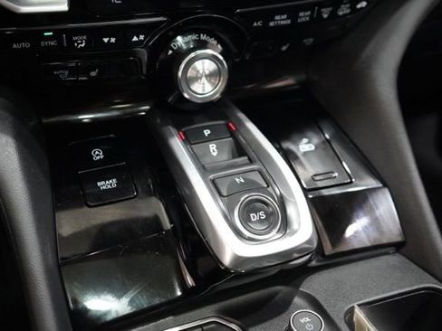 Used 2023 Acura MDX SH-AWD image 29